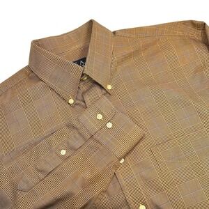 JOS A BANKS Travelers Brown Button Dn Men Size L  Pocket Long Sleeve Sheen Flaws